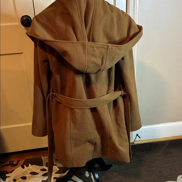 BB Dakota Tan Belted Trench Coat - Picture 3 of 5